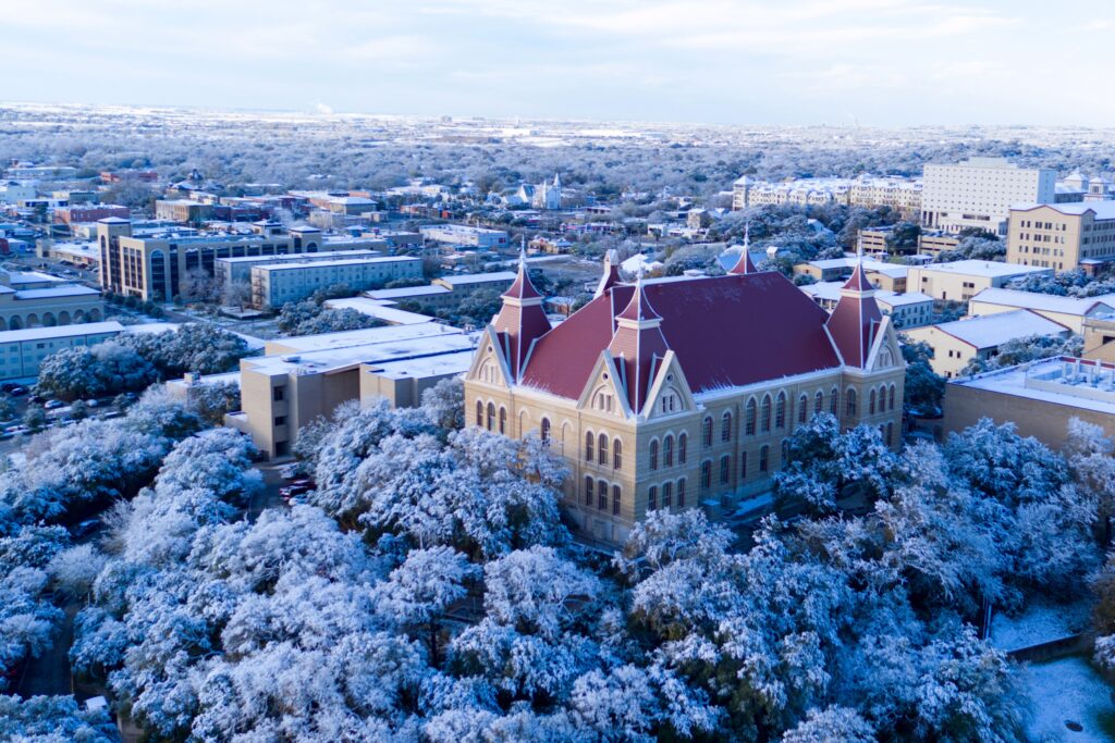 Yêu cầu đầu vào của trường Đại học Texas State University